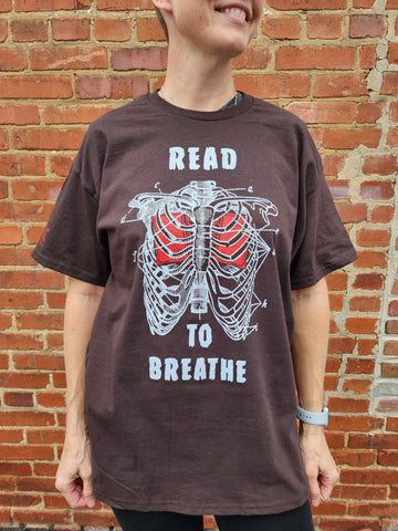 "Read to Breathe" T-Shirt in Brown